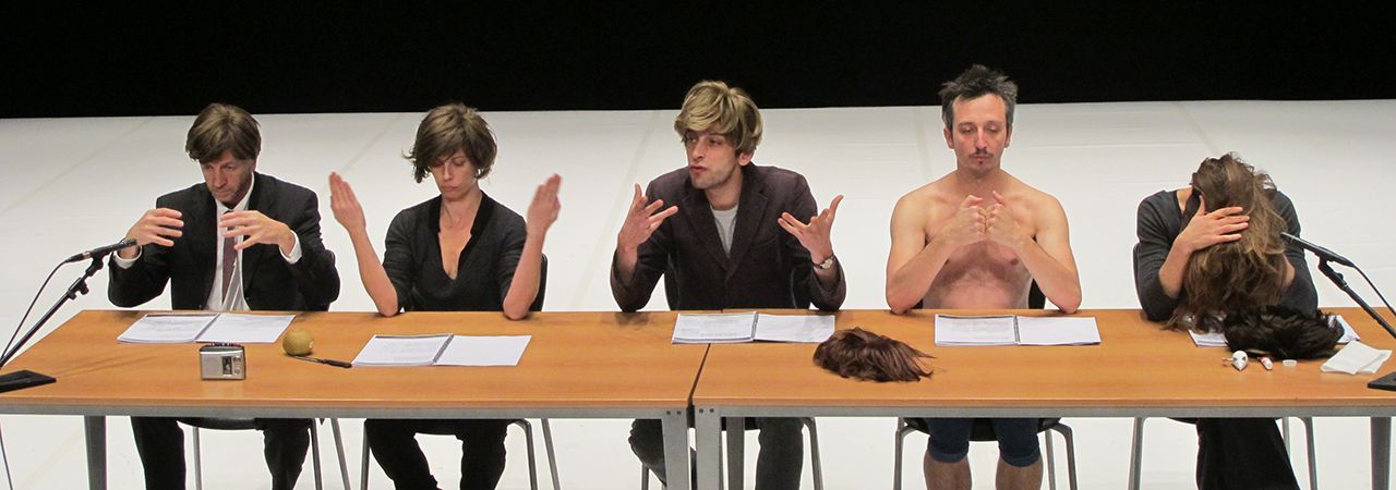 Le Cabaret Discrépant