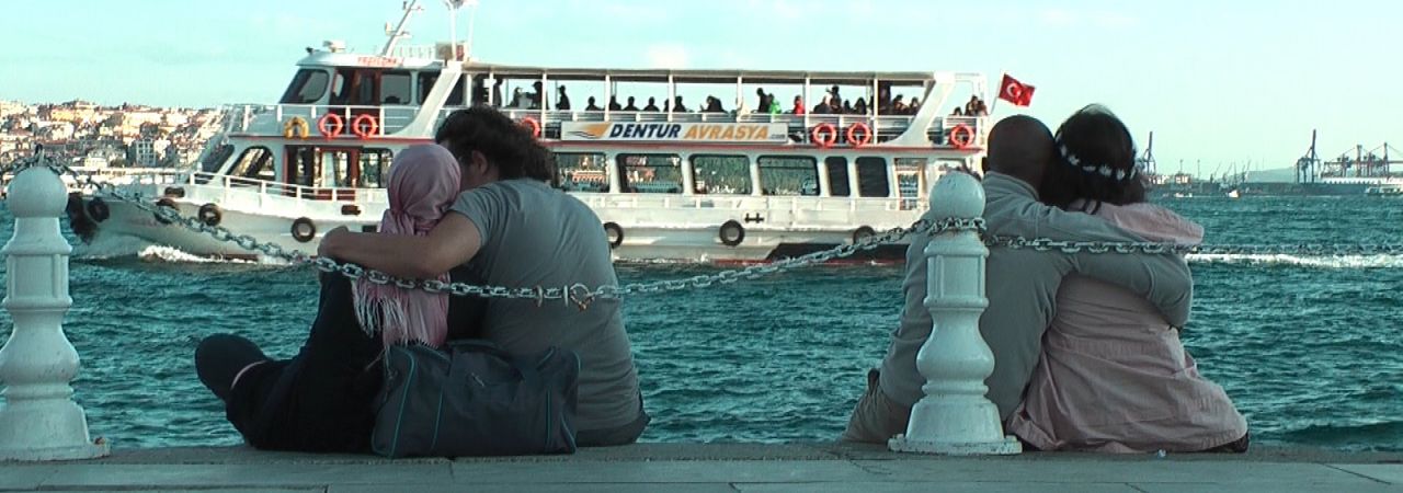Ne rien faire (ou comment dire non) de Éric Watt (France,  2018, 63’)