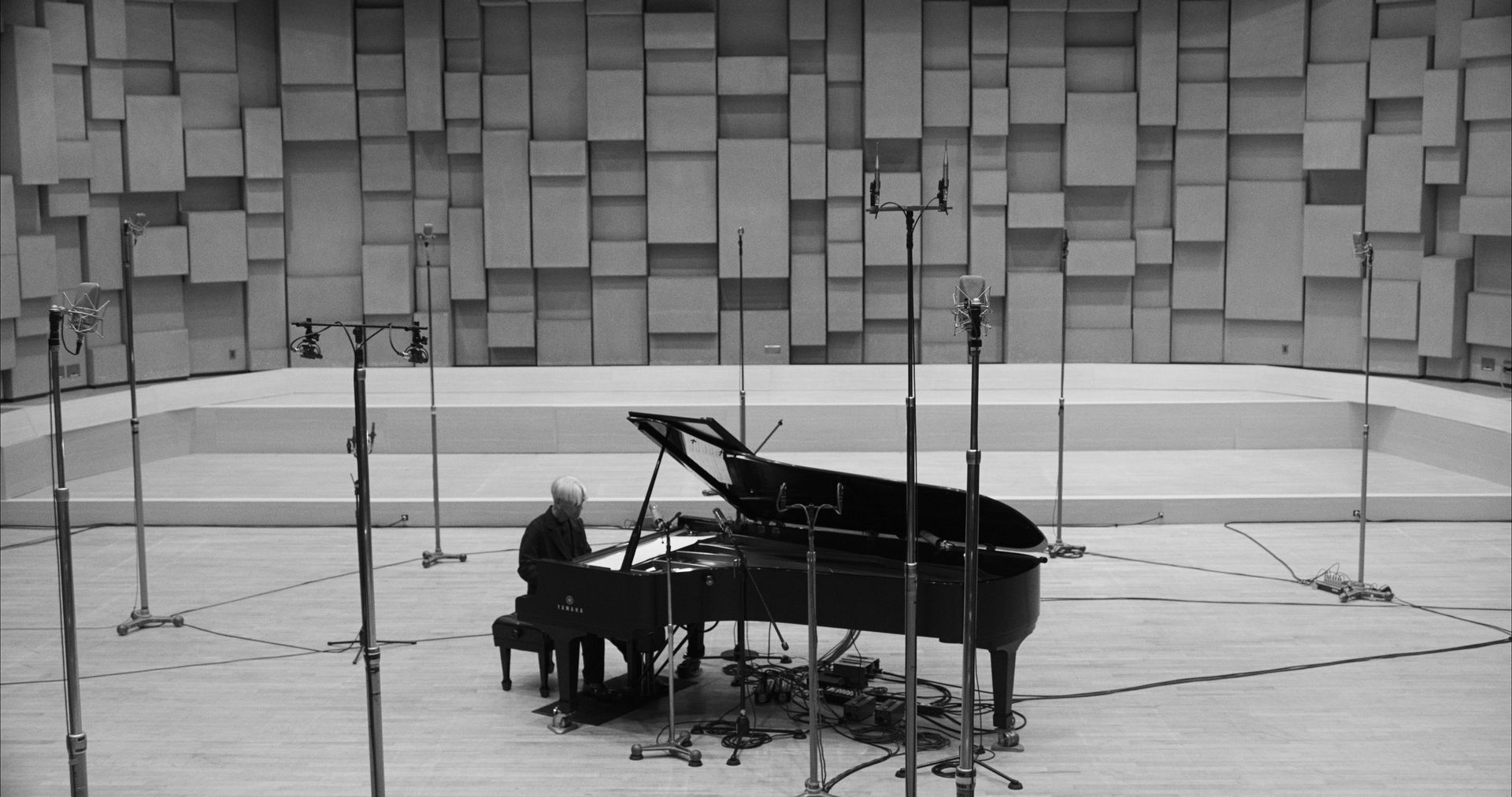 Opus · Ryūichi Sakamoto